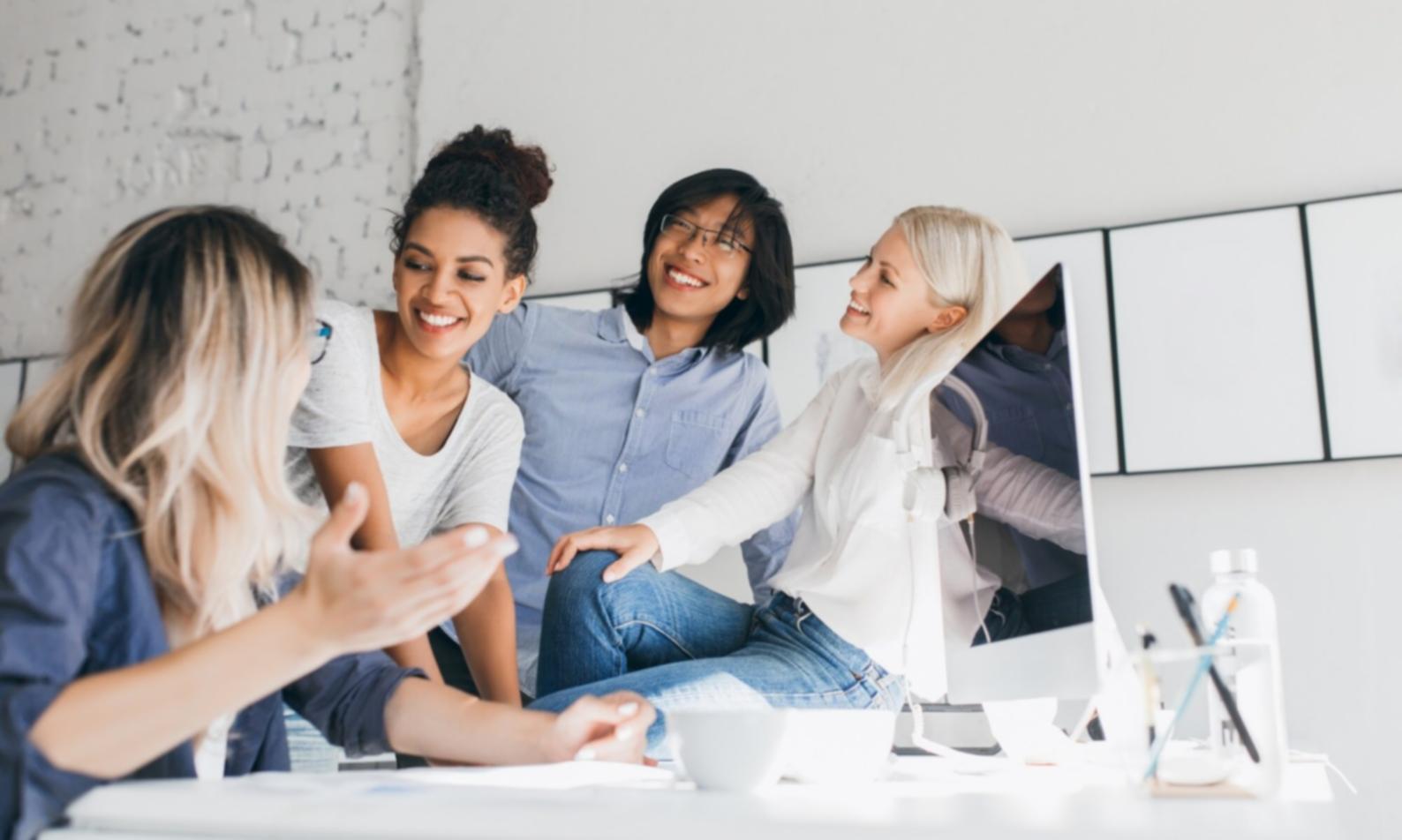 Partecipanti durante una sessione di formazione sulle capacità di influenza